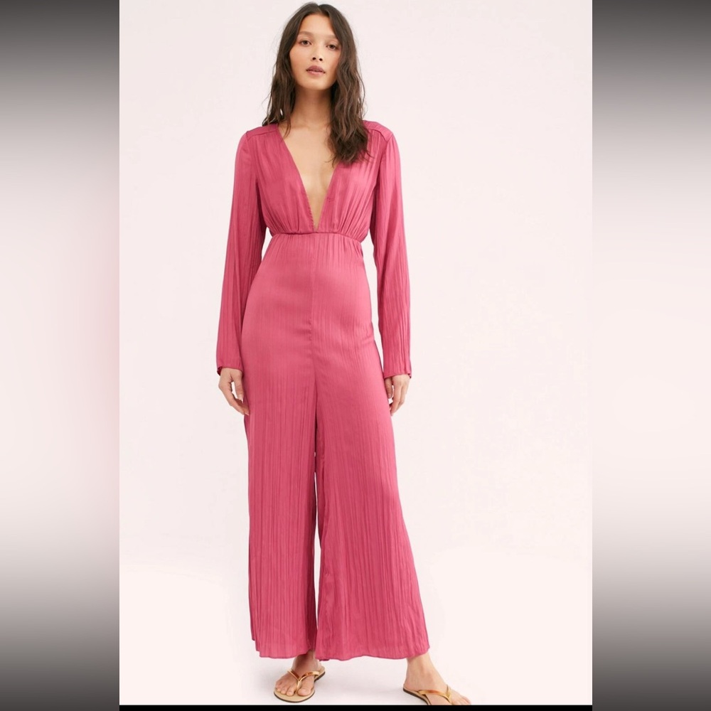 FREE PEOPLE LARINA SILKY SATIN LONG SLEEVE ONE PIECE JUMPSUIT SIZE 8